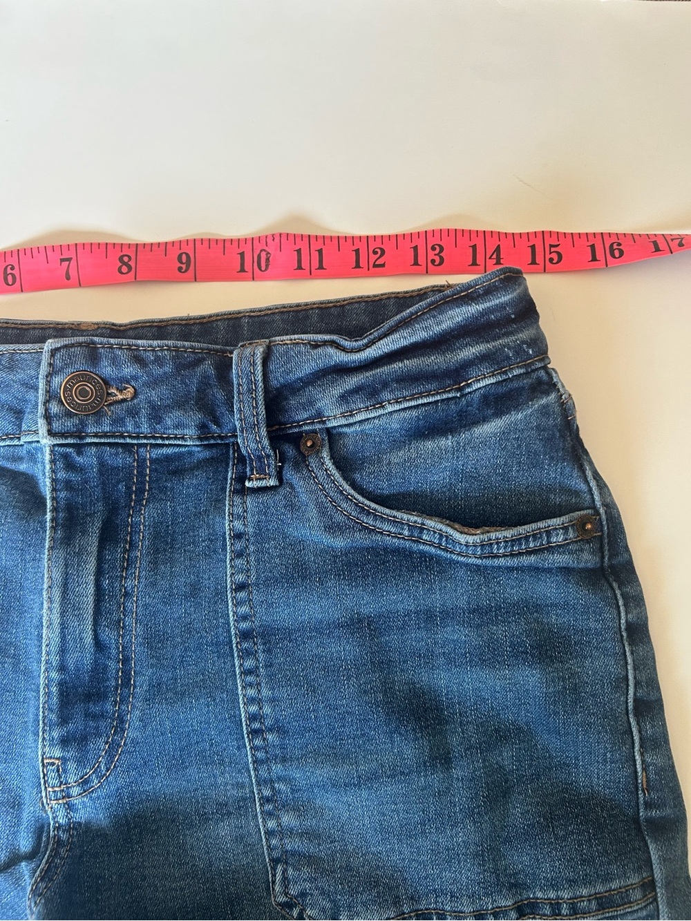 Maurices Blue Rolled Hem Denim Shorts Women’s Size 10 - Picture 8 of 8